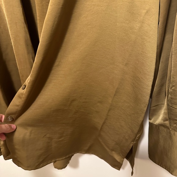 Satin button down top - Picture 5 of 5